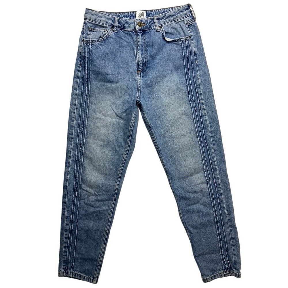 BDG Urban Outfitters Mom Jeans Medium Wash Denim W30 Made in Turkey